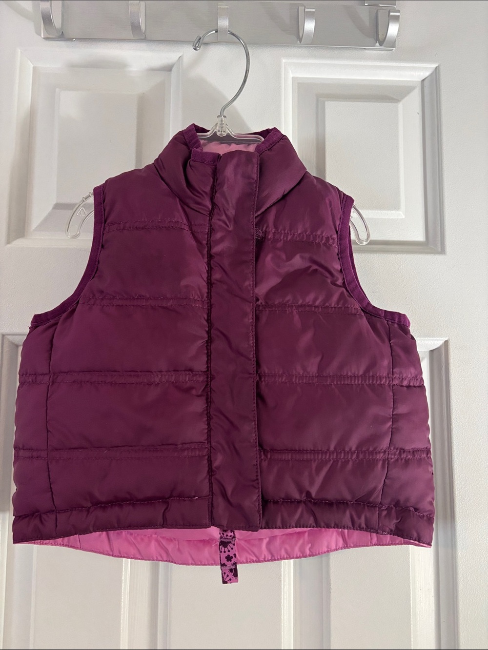 REI Reversible Girls' Quilted Sleeveless Vest in Berry Plum